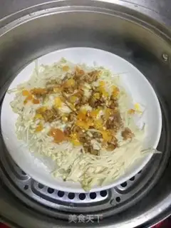 Make Garlic fans step 3