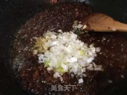 Make The simplest noodles step 1