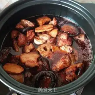 Make Red elbows burning meat step 8