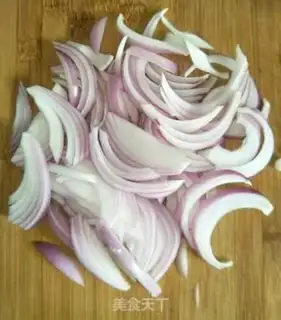 Make Sausage onions step 1
