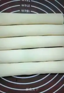 Make Egg and vegetable rolls step 2