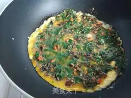 Make Three-colour vegetable fried eggs step 6