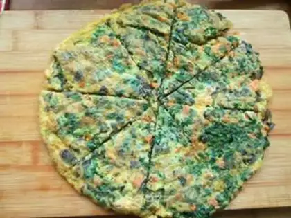 Make Three-colour vegetable fried eggs step 9