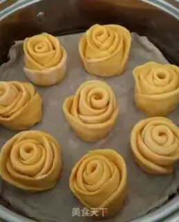 Make Milky roses step 5