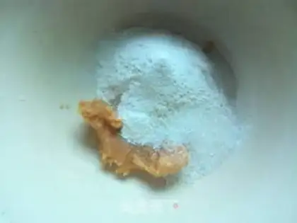 Make Two colored rolls step 0