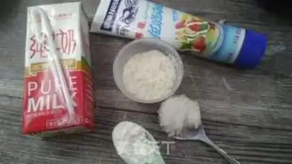 Make Milk-crackers step 0