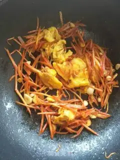 Make Egg carrots step 4
