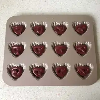 Make Madeline, red velvet step 9