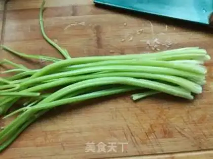 Make Celery powder step 2