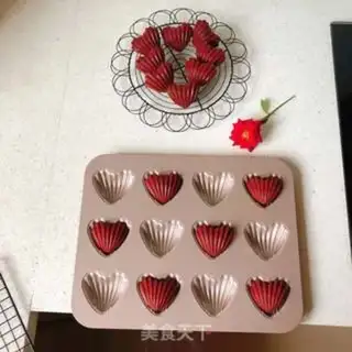 Make Madeline, red velvet step 14