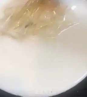 Make Cucumber milk freeze step 4