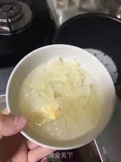 Make Silver-ear red-bean-tree porridge step 0