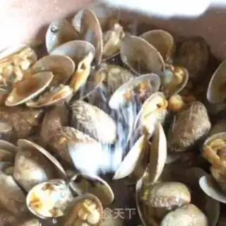 Make Scrambled clams step 9