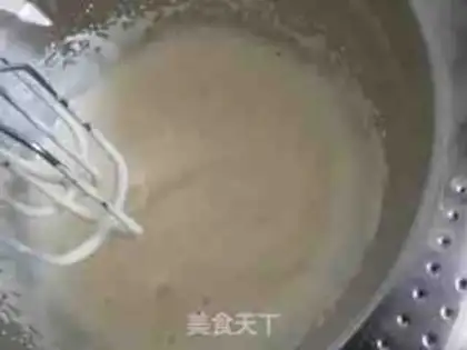 Make Heart doughnut cake step 1