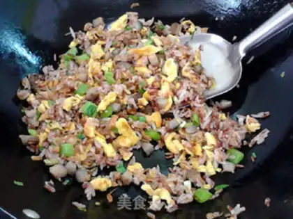 Make Sodium shrimp eggs and red rice step 12