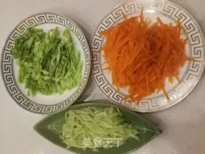 Make Fishseed vegetable salad step 0