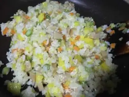 Make Pineapple rice step 6
