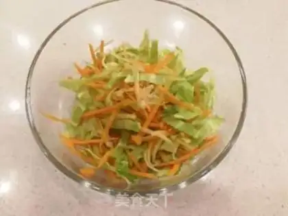 Make Fishseed vegetable salad step 2