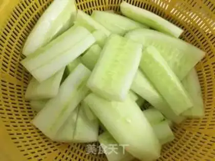 Make Mushroom cucumber step 1