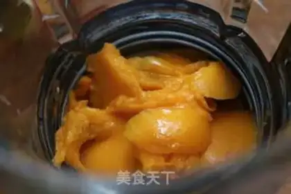 Make Mango watermelon juice step 1