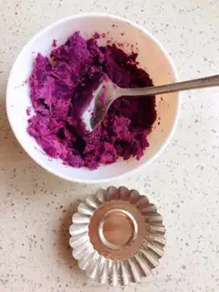 Make Yogurt mousse step 3