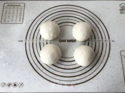 Make Pumping sugar bread step 5