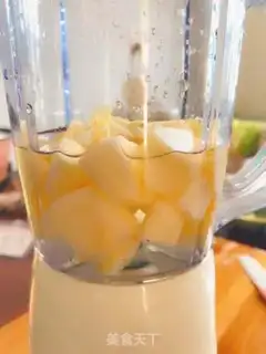Make Pear milk juice step 2