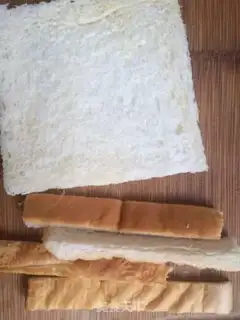 Make Toast rose mango step 2