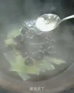 Make Peaching nuts in the wood step 1