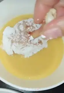 Make Cricket wings step 5