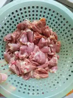 Make Chicken heart stew of potatoes step 0