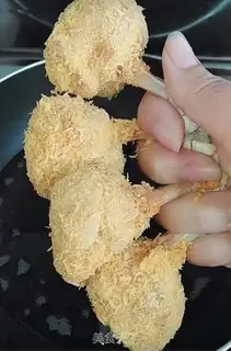 Make Cricket wings step 7