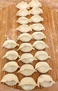 Make Seam line dumplings step 6
