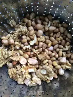 Make Peanut walnut soy step 0
