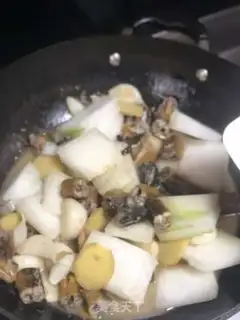 Make Wild, yellow, roasted winter melons step 7