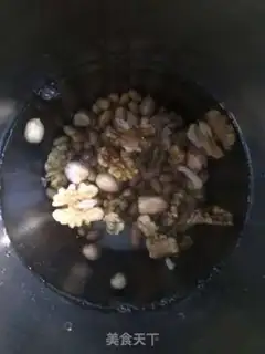 Make Peanut walnut soy step 2