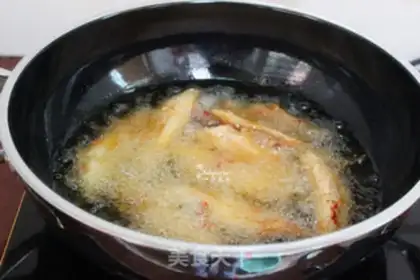 Make Spicy fried fish willows step 4