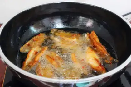 Make Spicy fried fish willows step 5