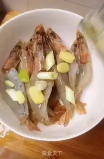 Make Garlic fans steam shrimp step 3