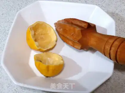 Make Summer ice-cream with lemonade step 5