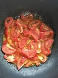 Make Tomato egg soup step 3