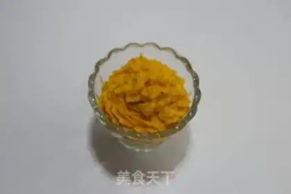 Make Summer beverage with melon juice step 4