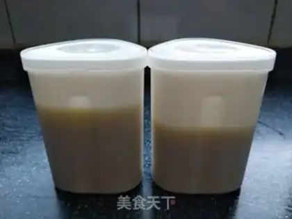 Make Homemade New Zealand honey yogurt step 5