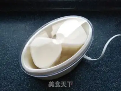 Make Homemade New Zealand honey yogurt step 6