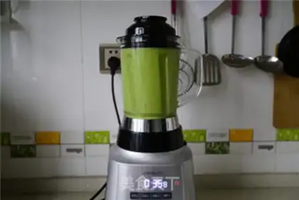 Make Celery cucumber shake step 5
