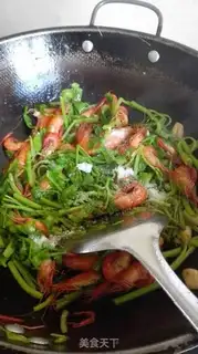 Make Celery and shrimp step 5