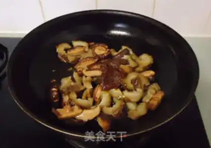 Make The sea cucumber step 3
