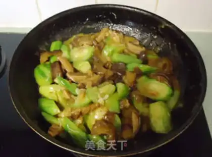 Make The sea cucumber step 8