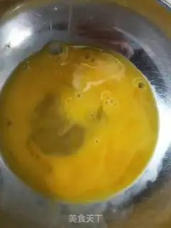 Make Scrambled eggs step 3