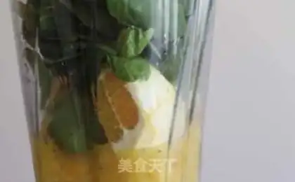 Make Tropical fruit shakes step 1